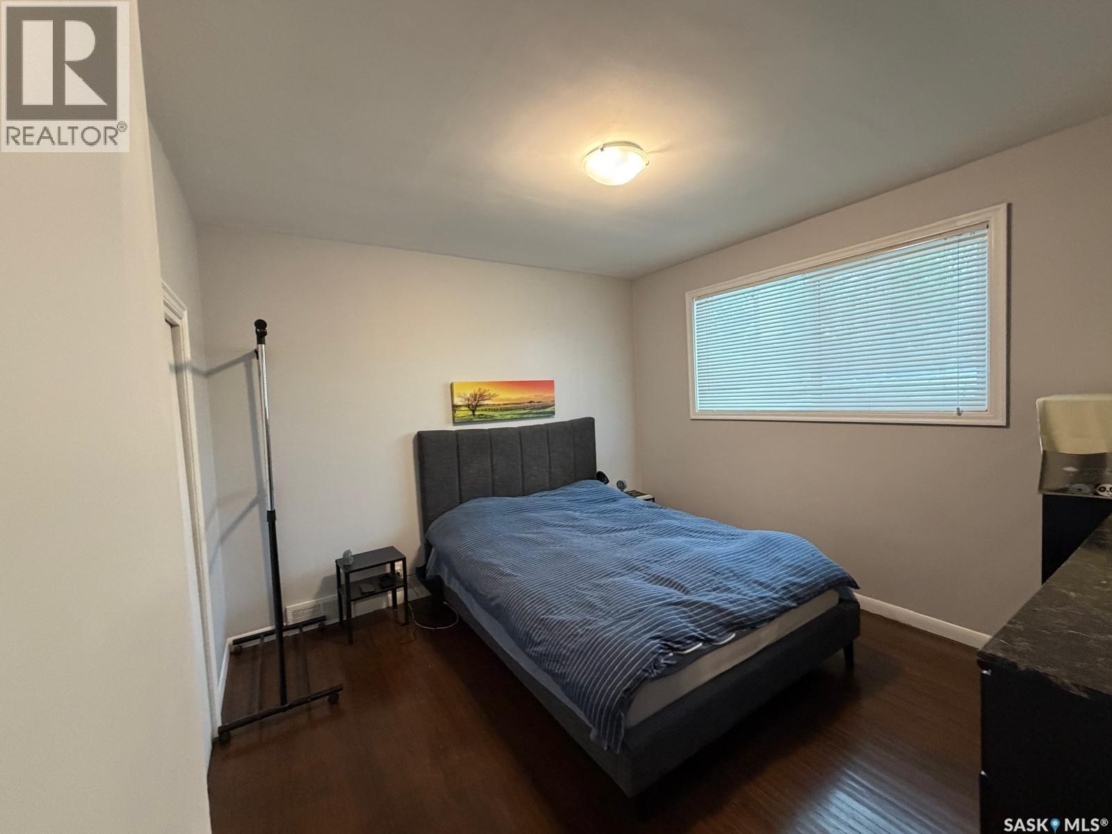 921 TAYLOR STREET E — photo 9