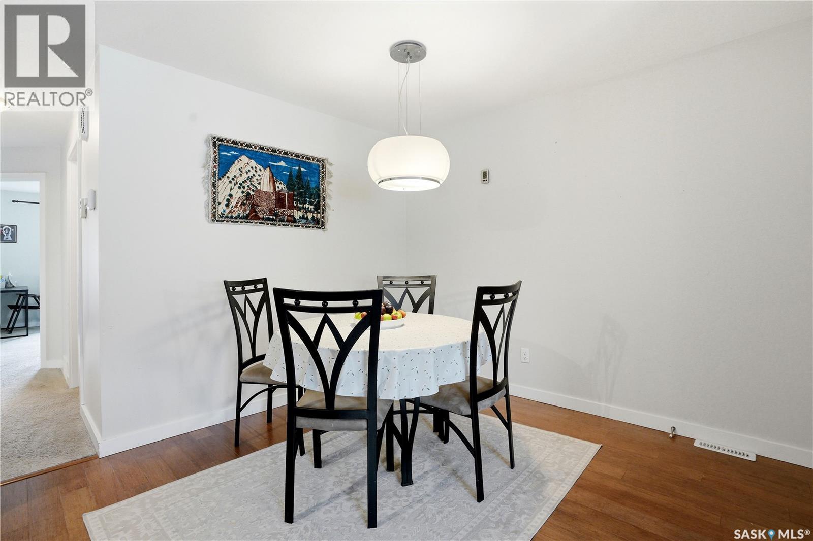 407 1015 Patrick CRESCENT — photo 14