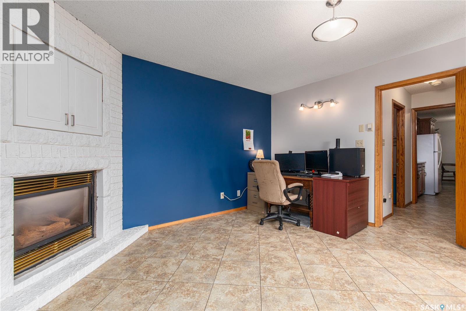 21 Thorn CRESCENT - 28