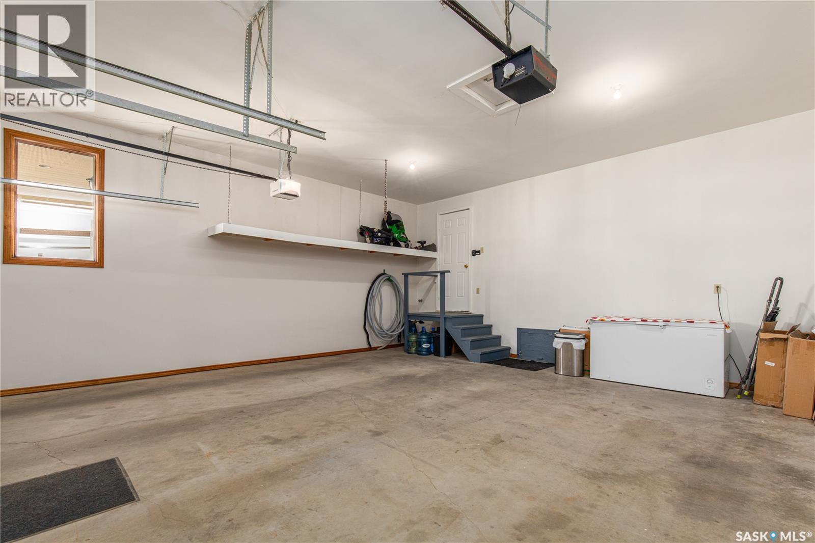21 Thorn CRESCENT - 31