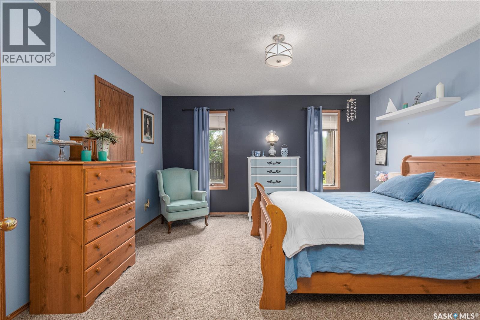 21 Thorn CRESCENT - 34