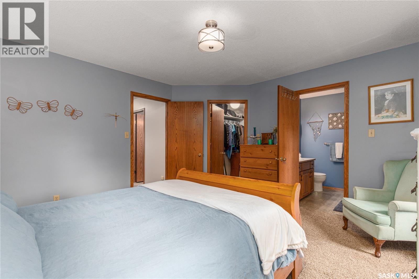 21 Thorn CRESCENT - 36