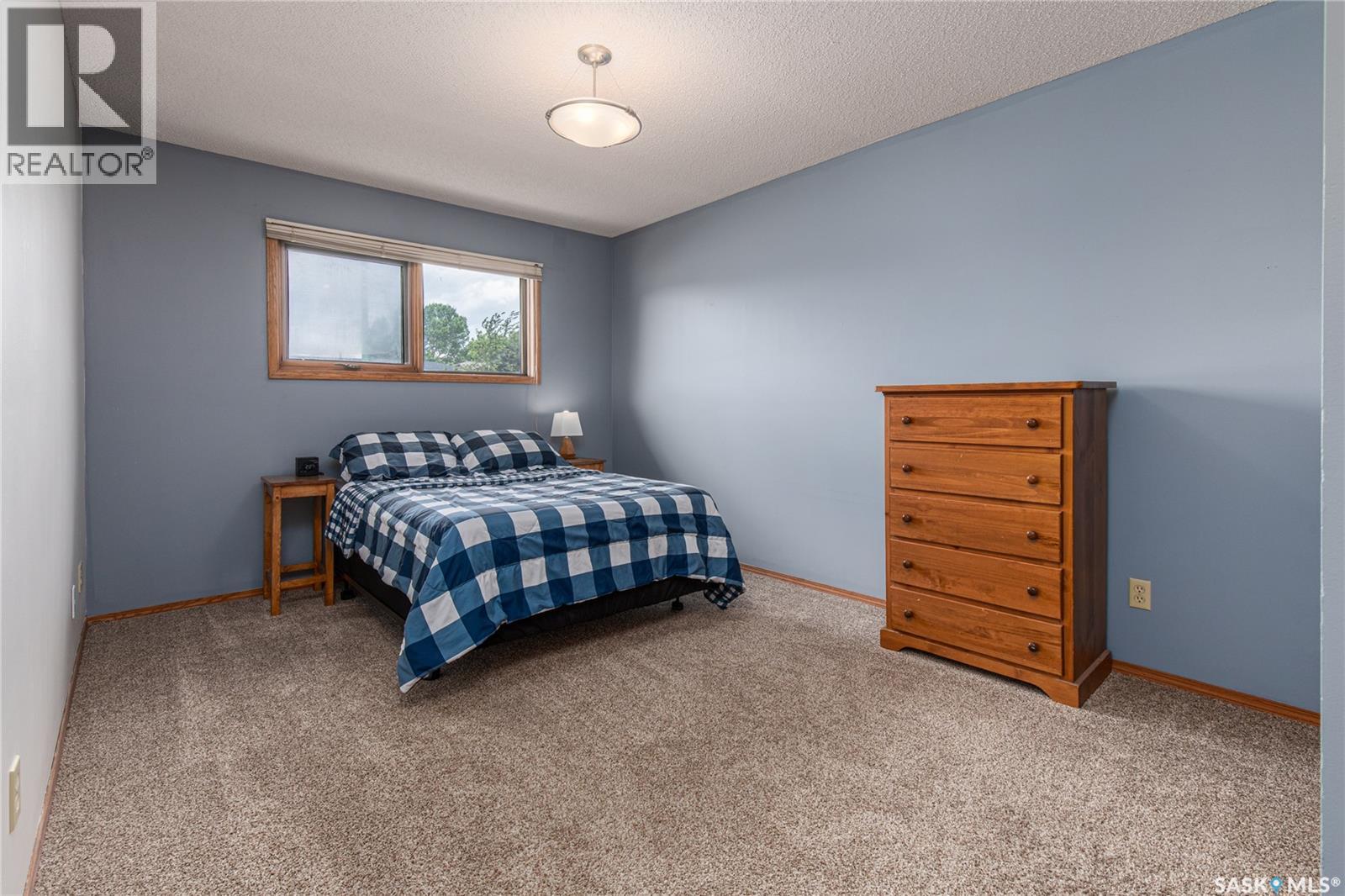 21 Thorn CRESCENT - 40