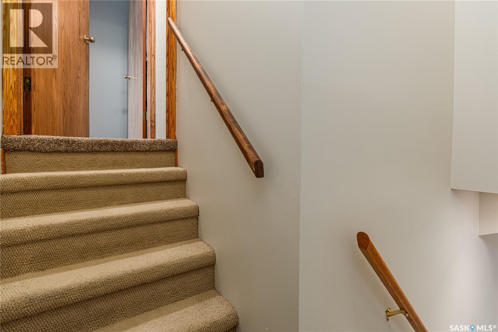 21 Thorn CRESCENT - 42