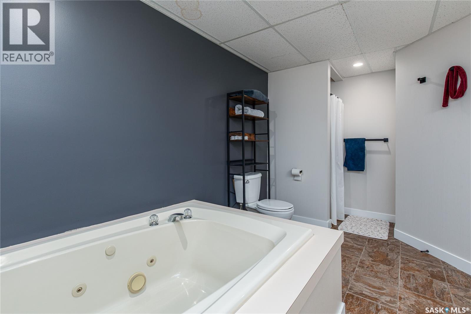 21 Thorn CRESCENT - 55