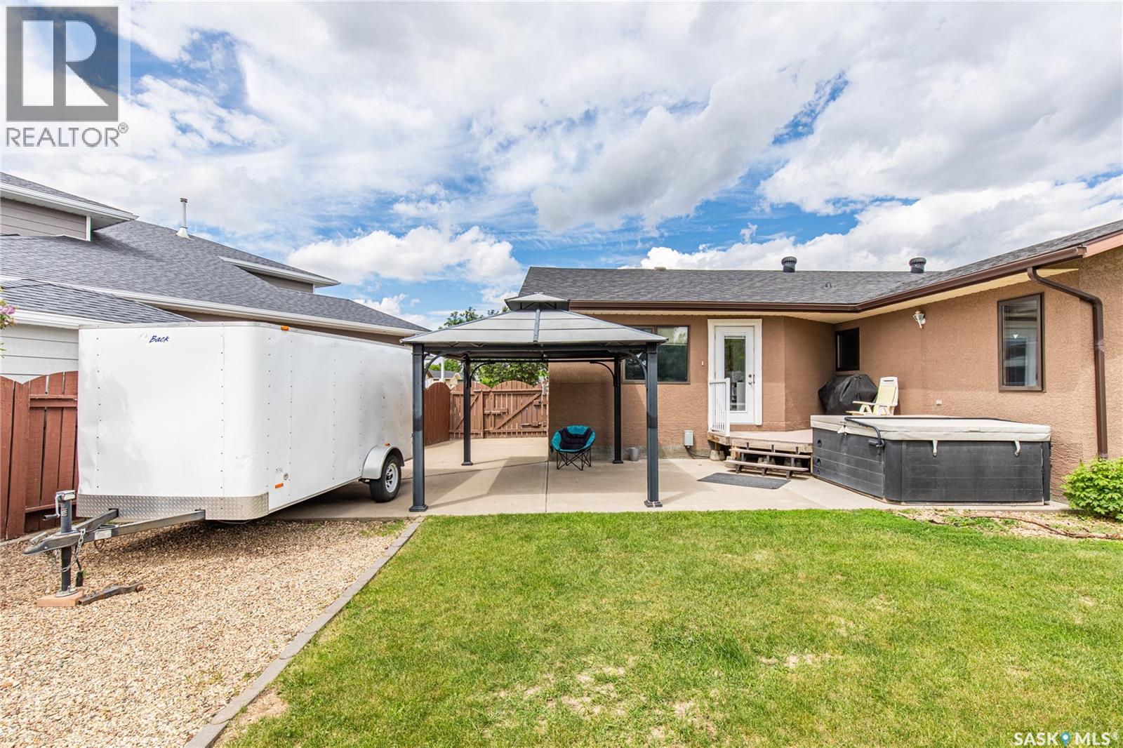 21 Thorn CRESCENT - 71