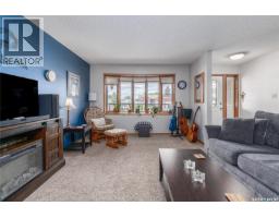 Family room - 21 Thorn Crescent, Moose Jaw, SK S6J1J3 Photo 14