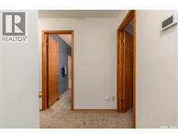 21 Thorn Crescent, Moose Jaw, SK S6J1J3 Photo 33