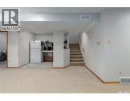 21 Thorn Crescent, Moose Jaw, SK S6J1J3 Photo 43