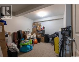 21 Thorn Crescent, Moose Jaw, SK S6J1J3 Photo 61