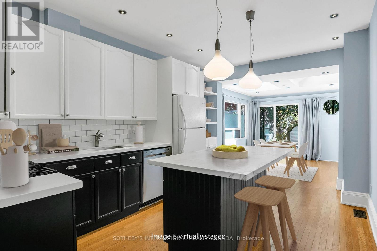 221 BOOTH AVENUE - 16