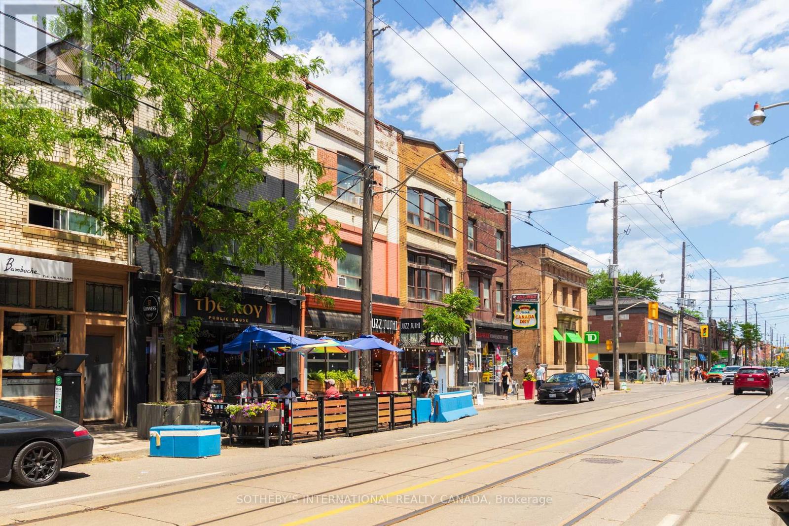 221 BOOTH AVENUE - 45