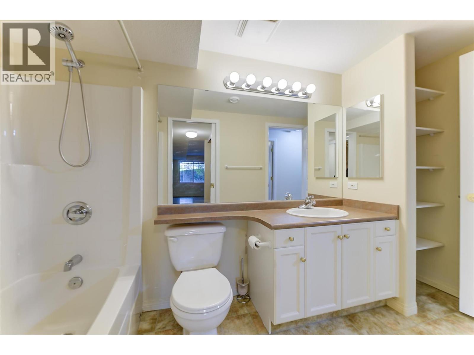 113 1321 Ridgeway Drive, Kelowna
