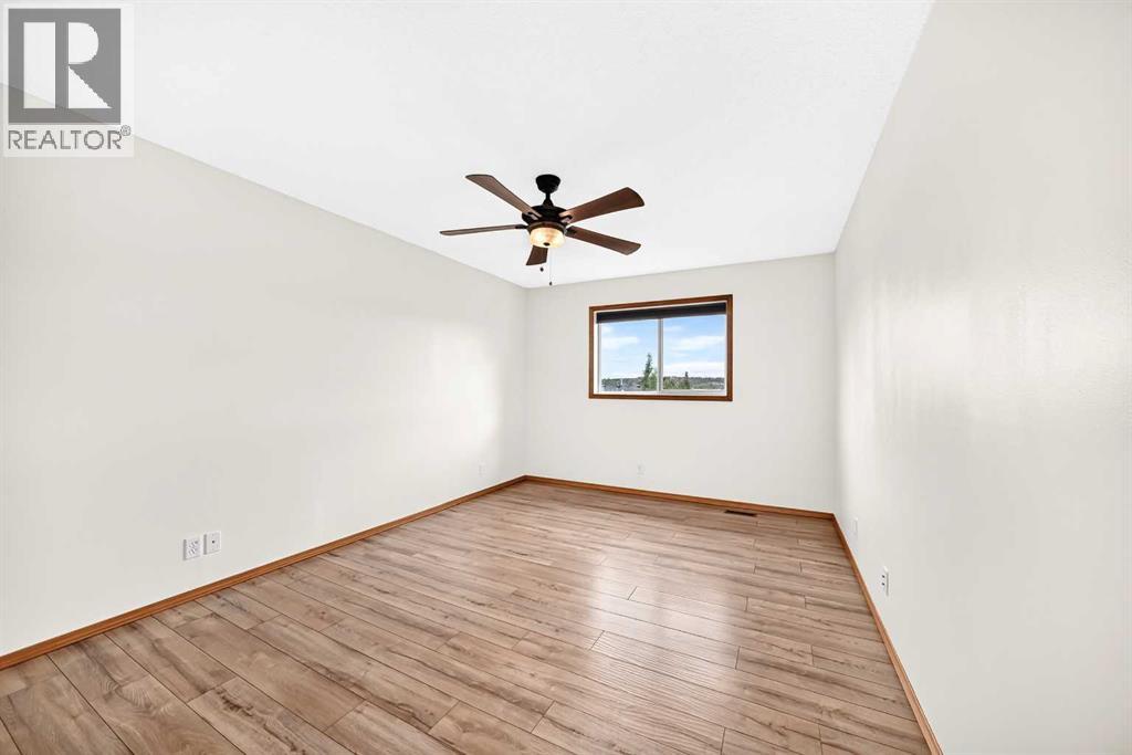 142 Quigley Close — photo 17