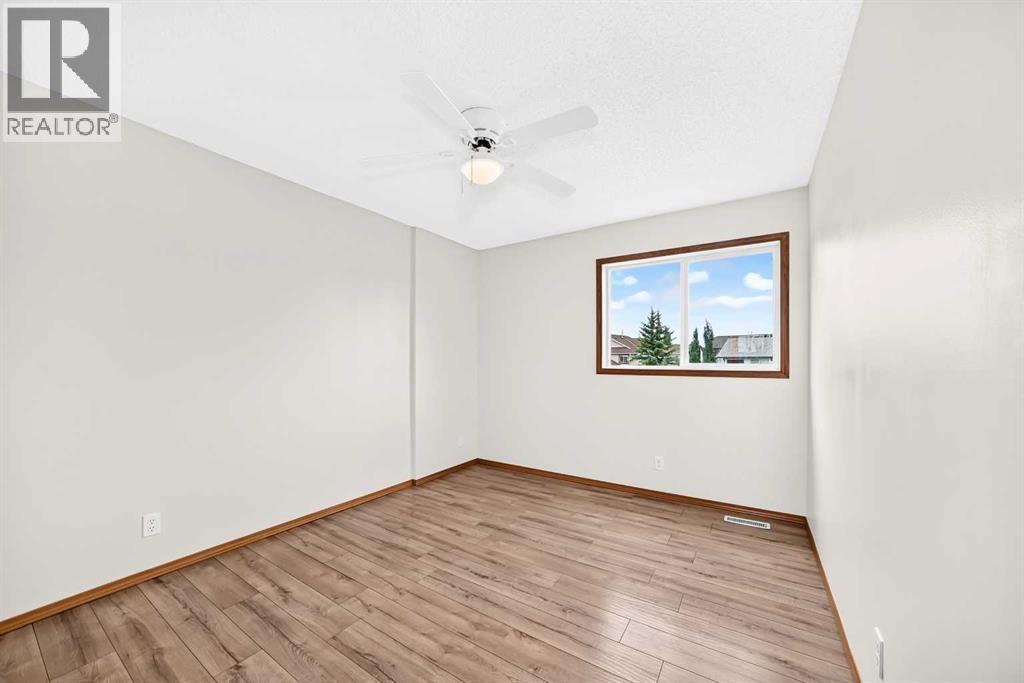 142 Quigley Close — photo 24