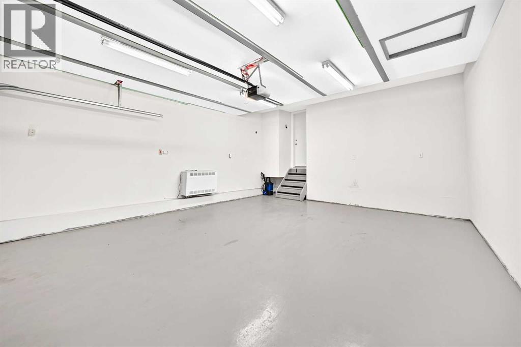 142 Quigley Close — photo 44