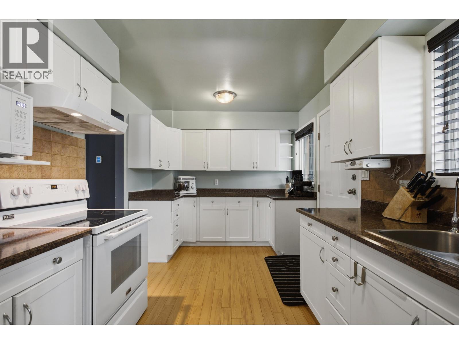 480 SMITH STREET - 11