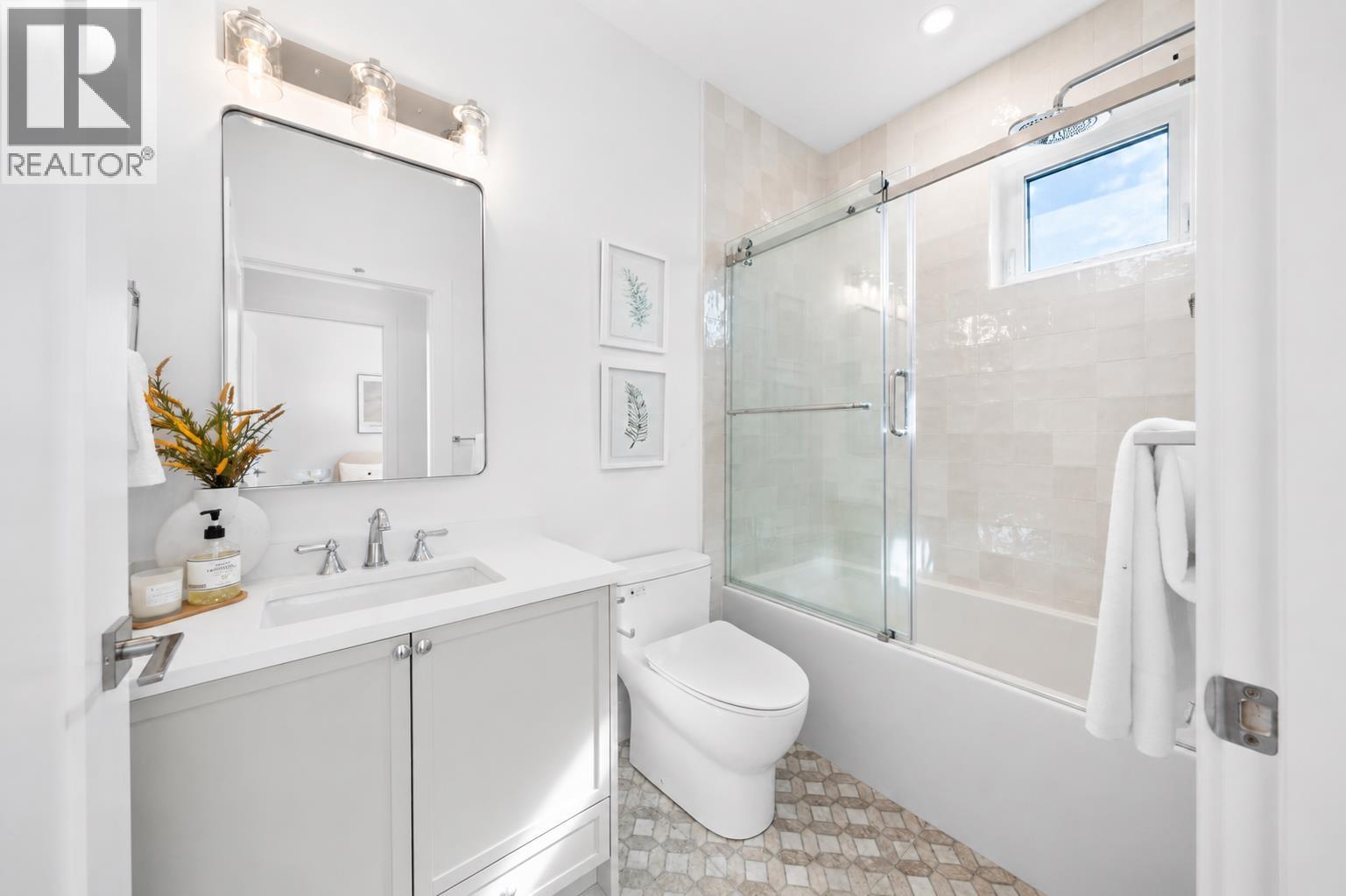 531 W 61ST AVENUE, Vancouver