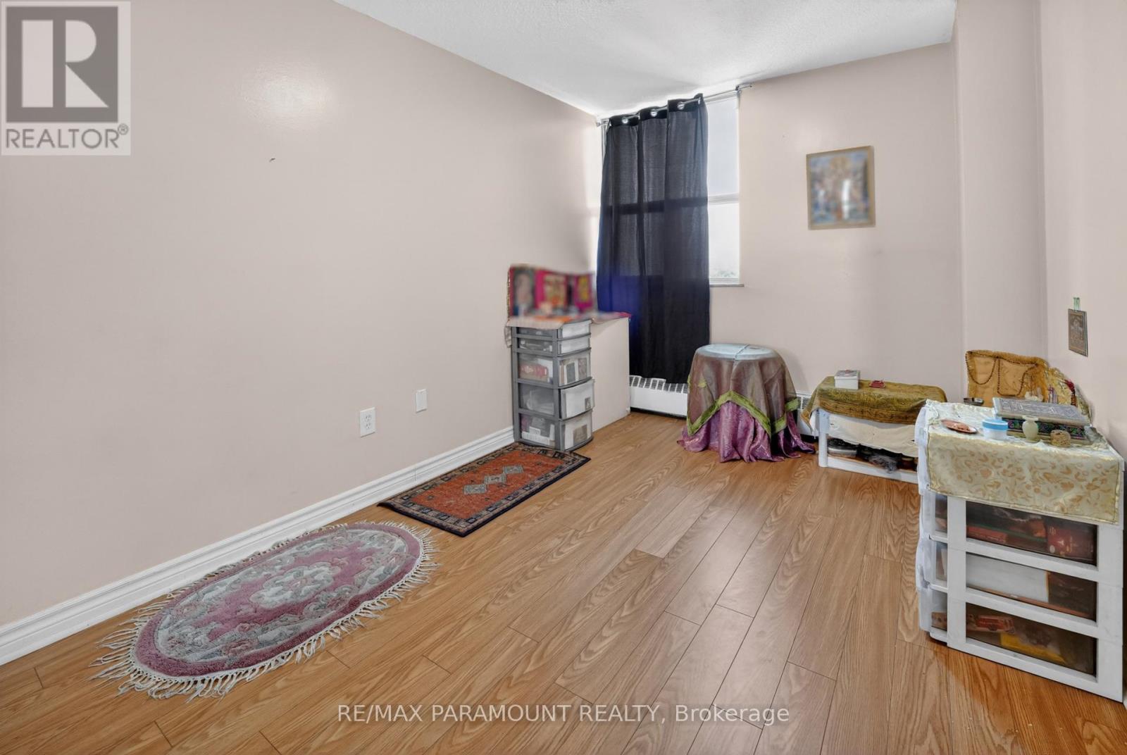 #1011 2645 KIPLING AVENUE - 21