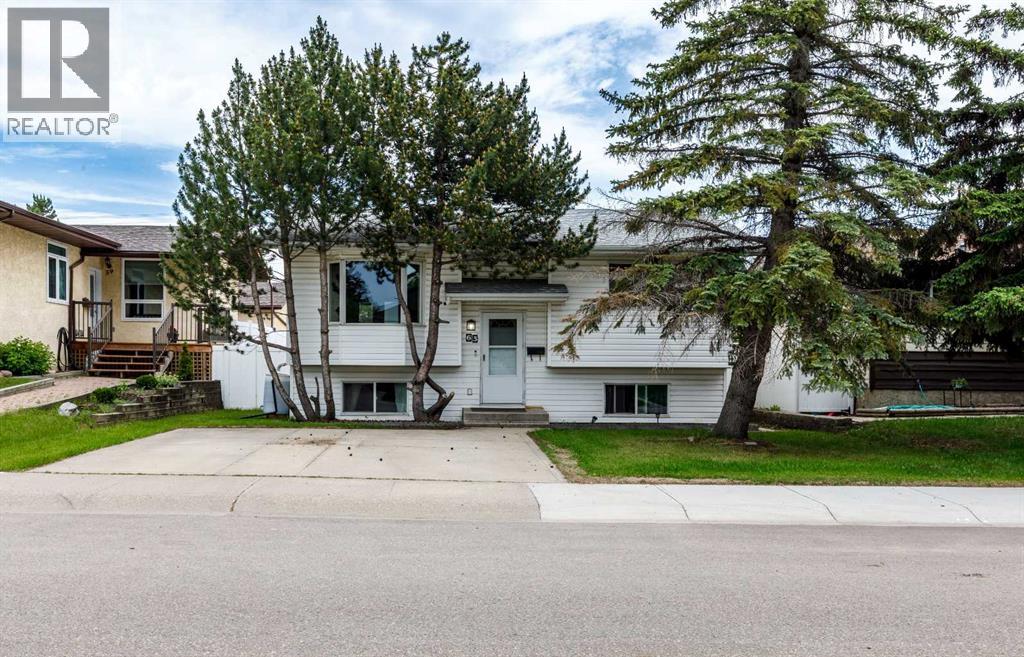 63 Mclevin Crescent - 3
