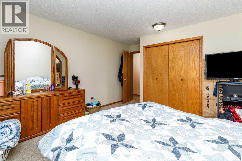 63 Mclevin Crescent - 18