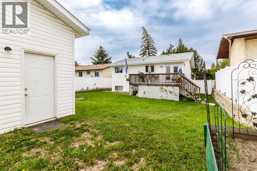 63 Mclevin Crescent - 31