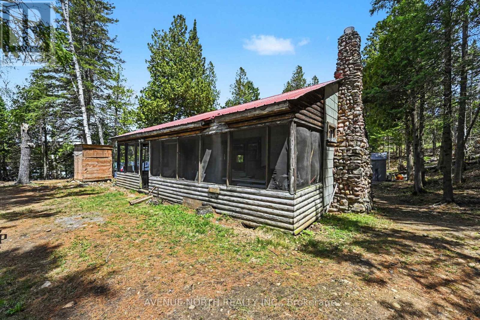 366 HOLLY LANE - 21