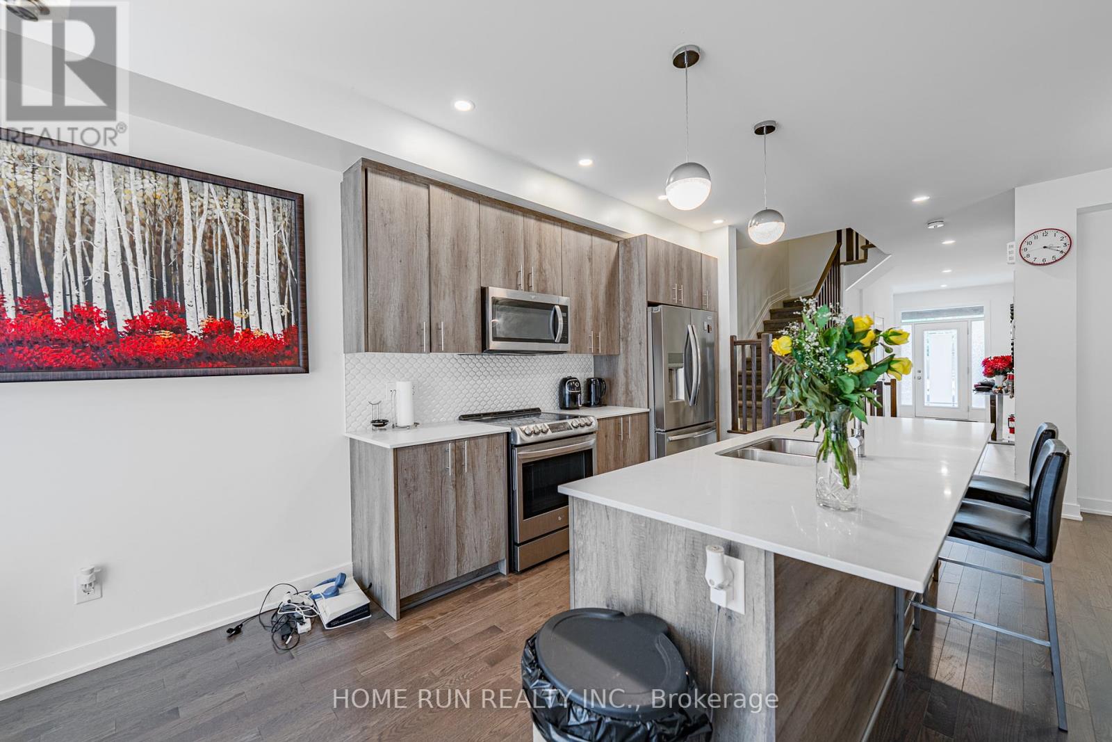 328 IBANEZ WALK - 12