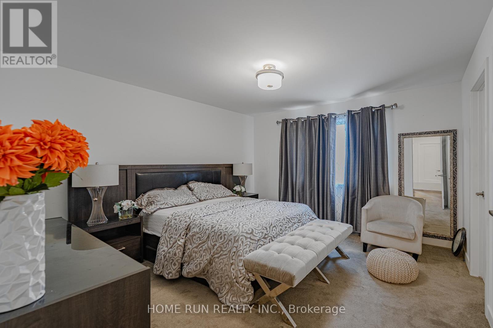 328 IBANEZ WALK - 23