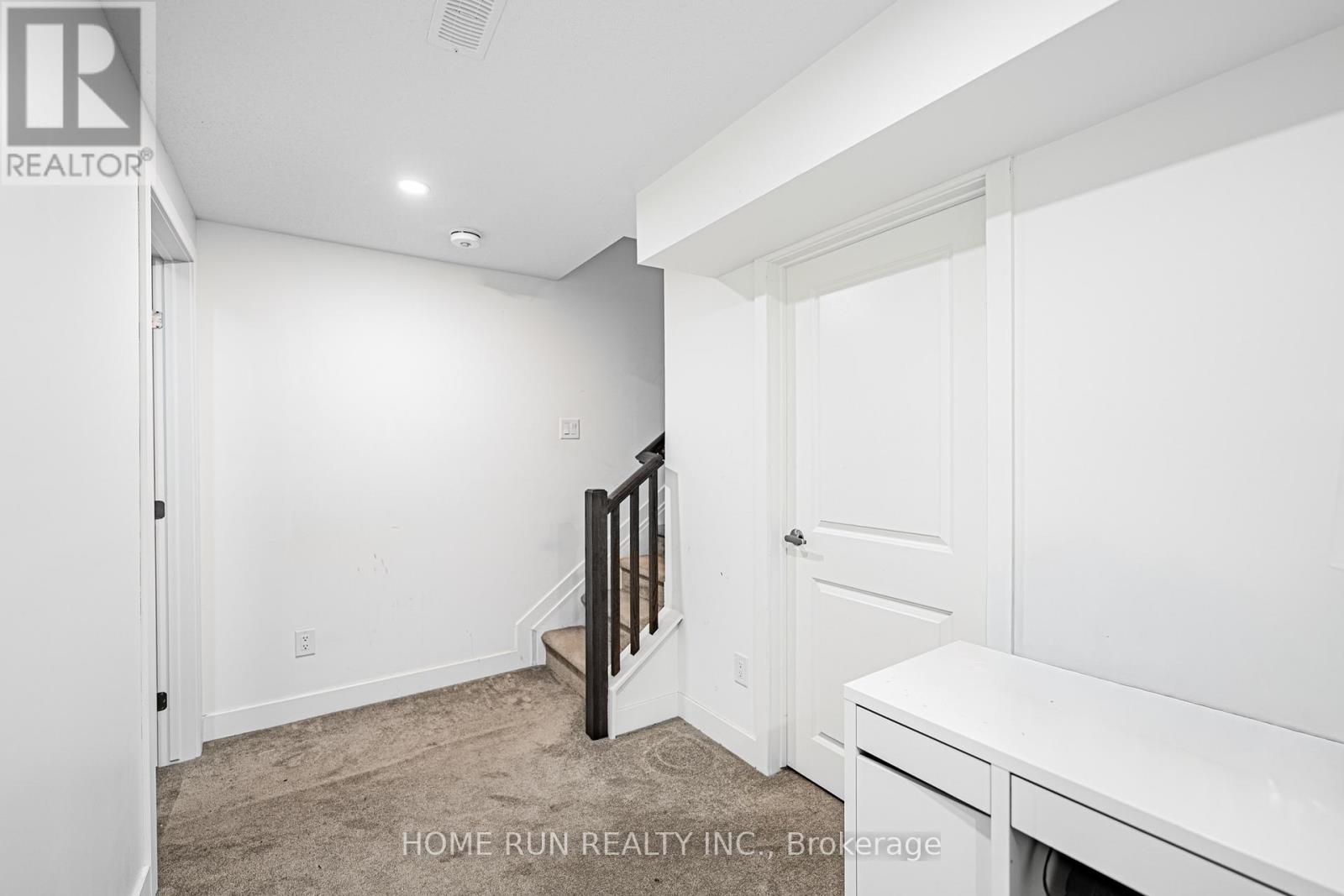 328 IBANEZ WALK - 27