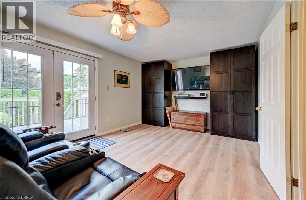 180 BALMORAL Drive - 20
