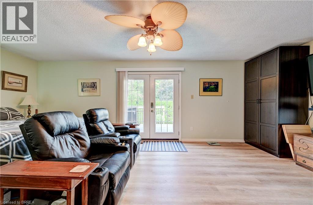 180 BALMORAL Drive - 21