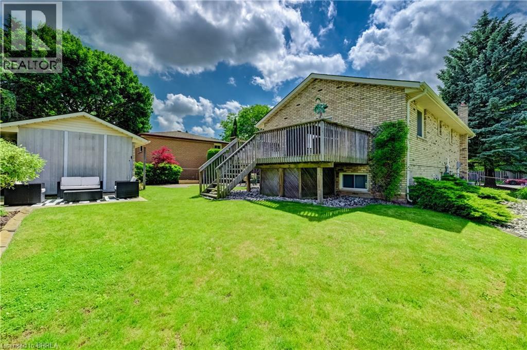 180 BALMORAL Drive - 38