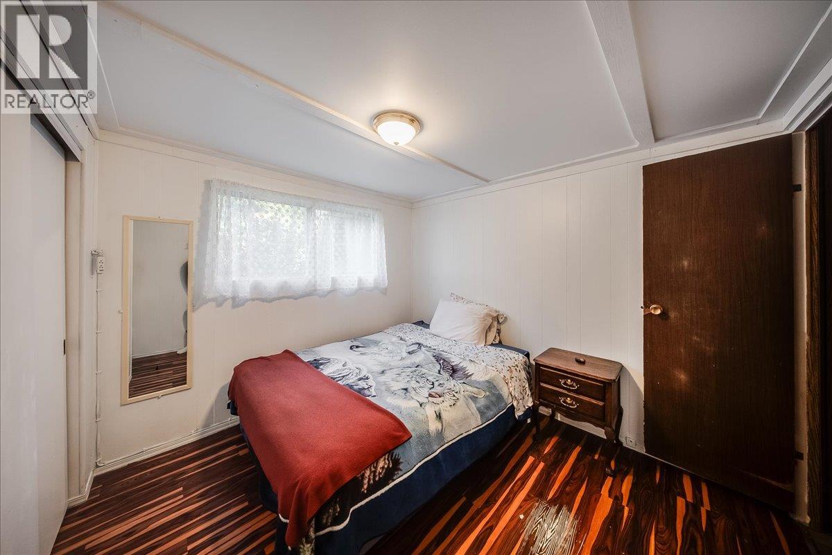 30 Davis Avenue - 22