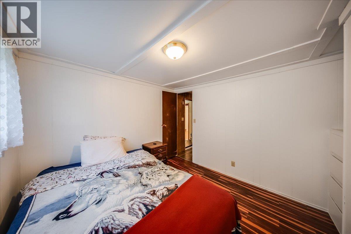 30 Davis Avenue - 23