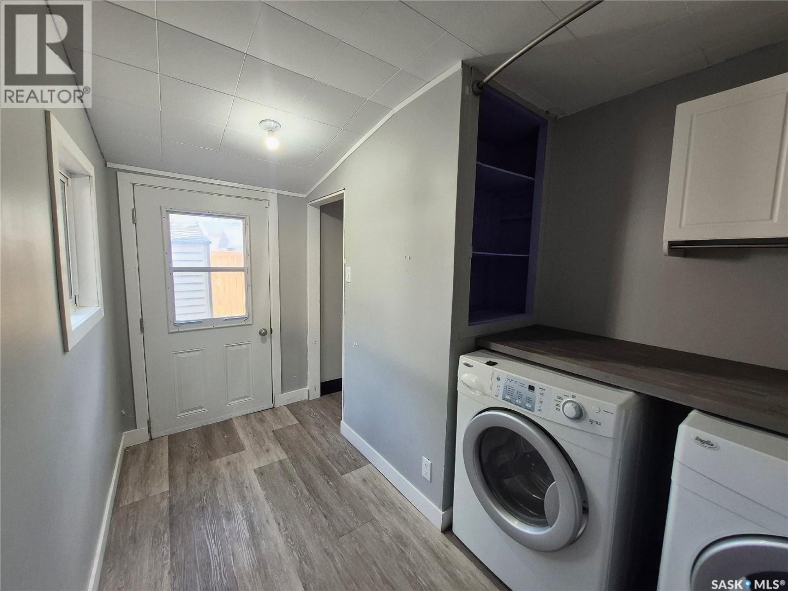 826 Chaplin STREET E - 13