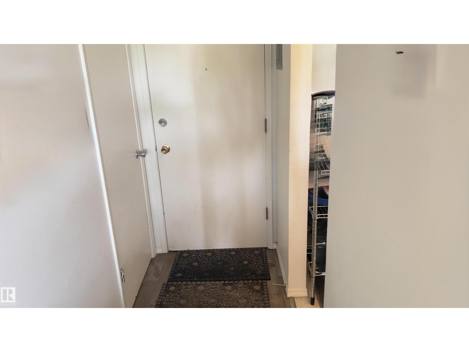 #311 8604 GATEWAY BV NW - 9