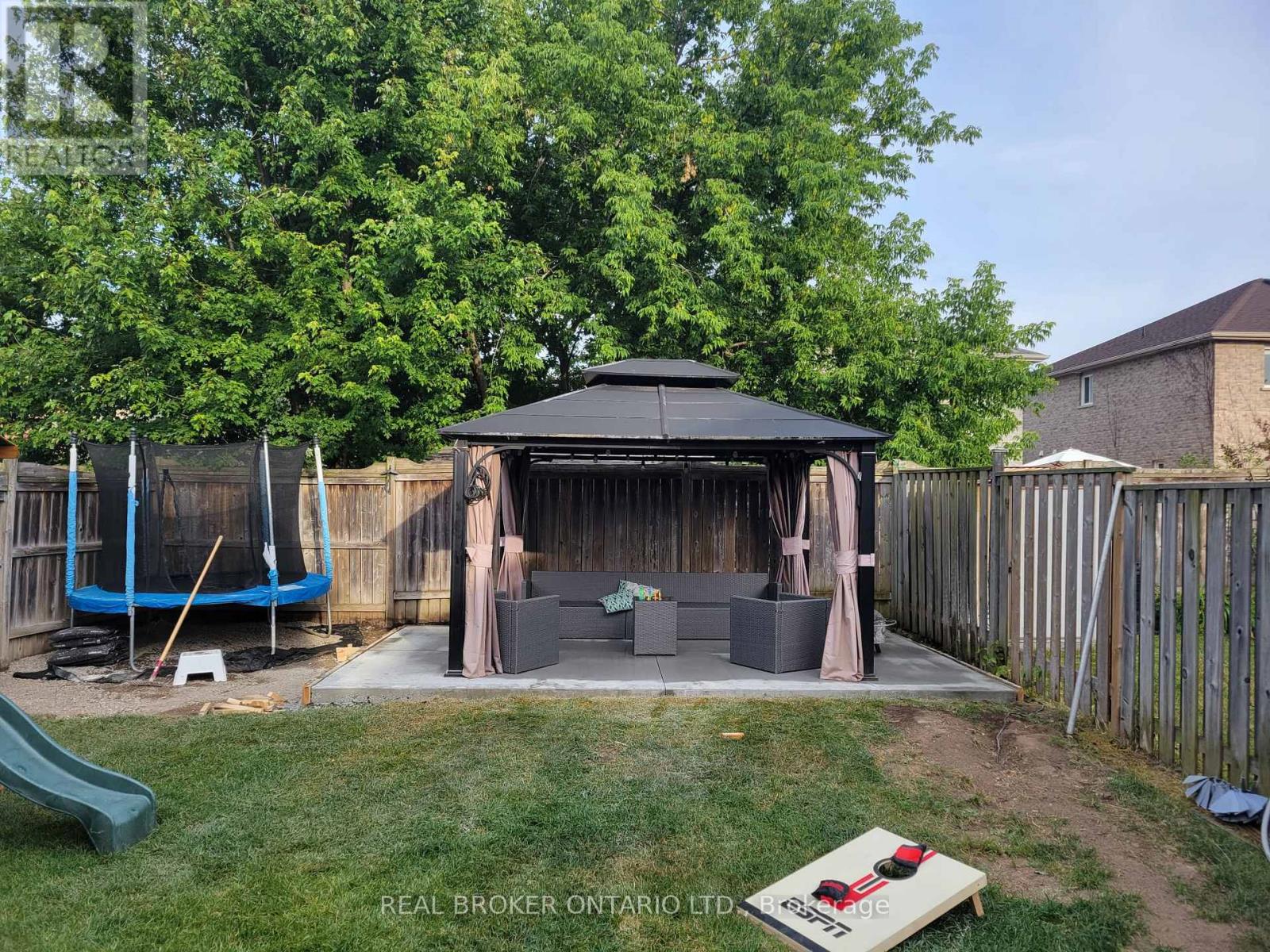 67 BIRCHWOOD DRIVE - 12