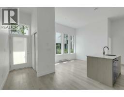 103 1306 Laval Square, Coquitlam, BC V3K0H4 Photo 12
