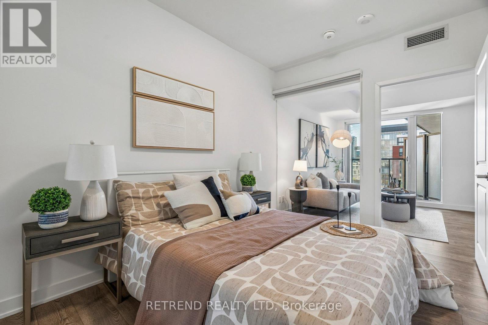 #1021 543 RICHMOND STREET W - 16