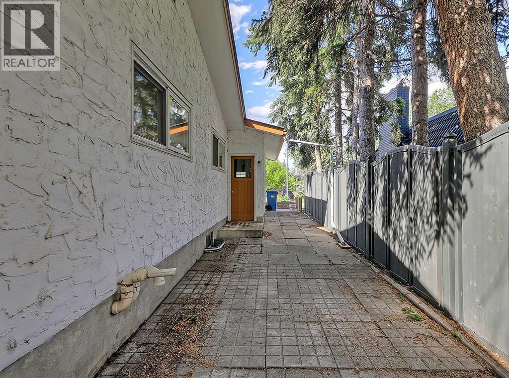 10915 Willowglen Place SE — photo 11