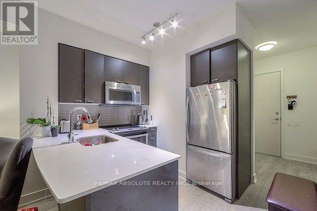 #3007 30 ROEHAMPTON AVENUE - 5