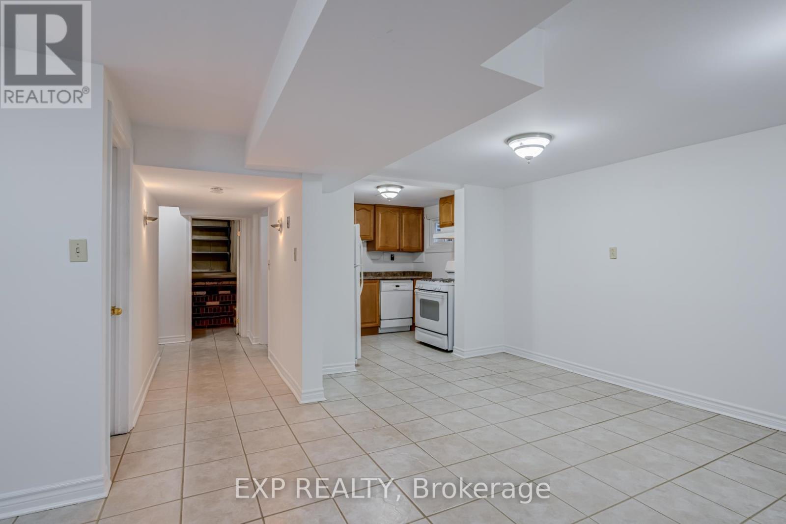 83 GREEN BUSH ROAD - 33