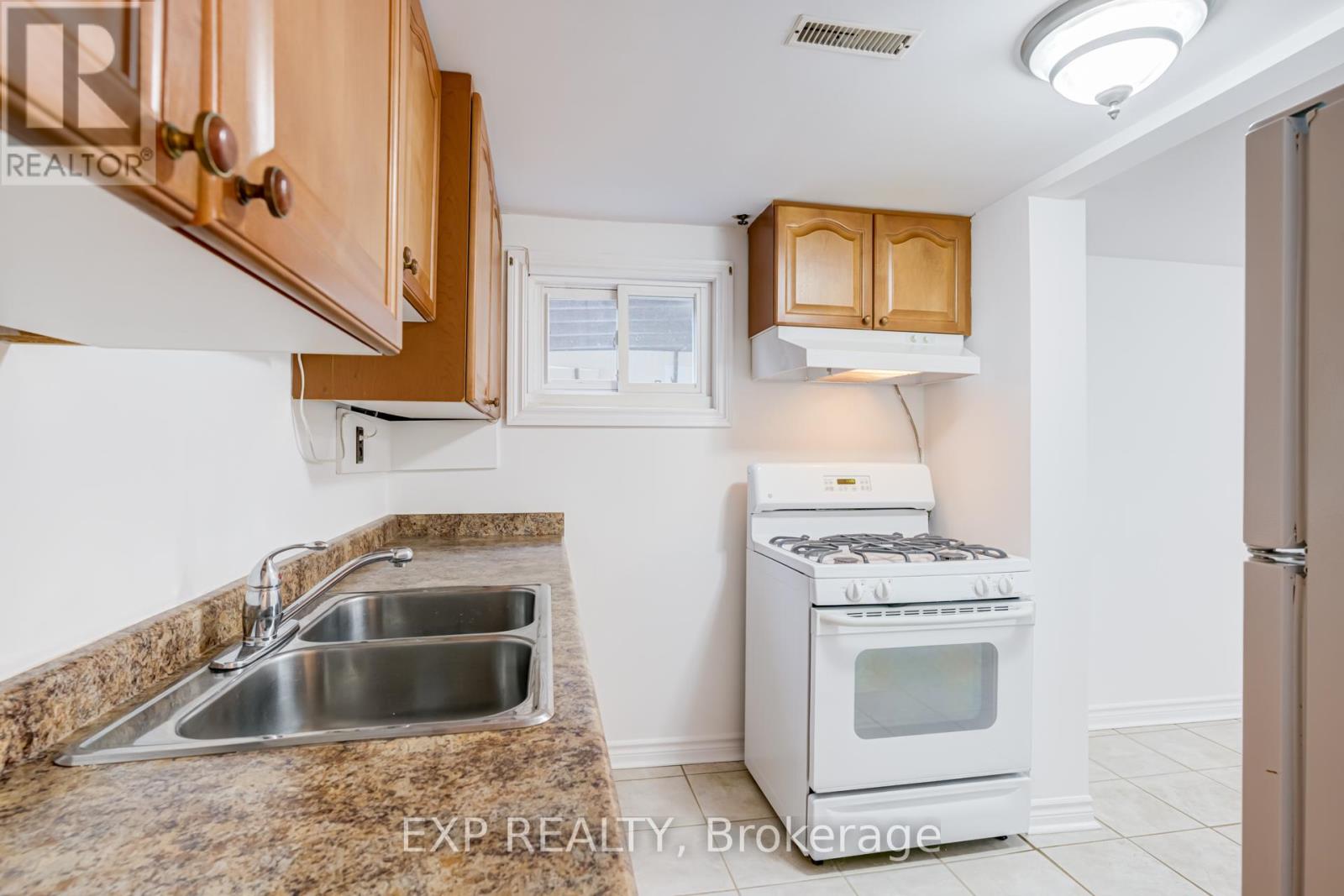 83 GREEN BUSH ROAD - 37