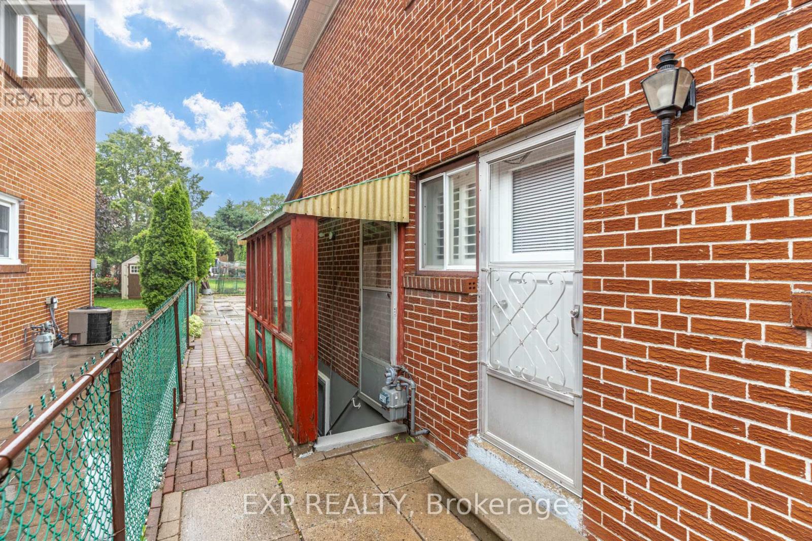 83 GREEN BUSH ROAD - 46