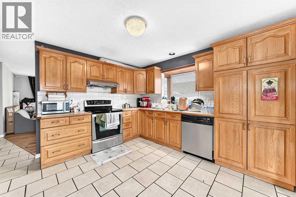 79 Castledale Way NE - 13