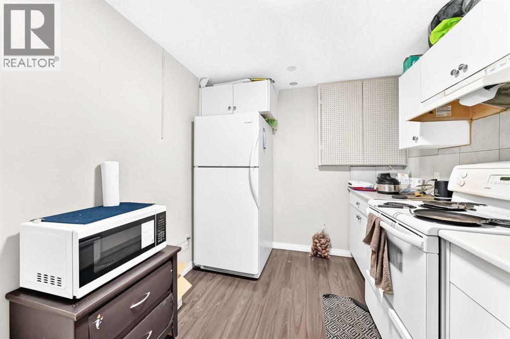 79 Castledale Way NE - 31