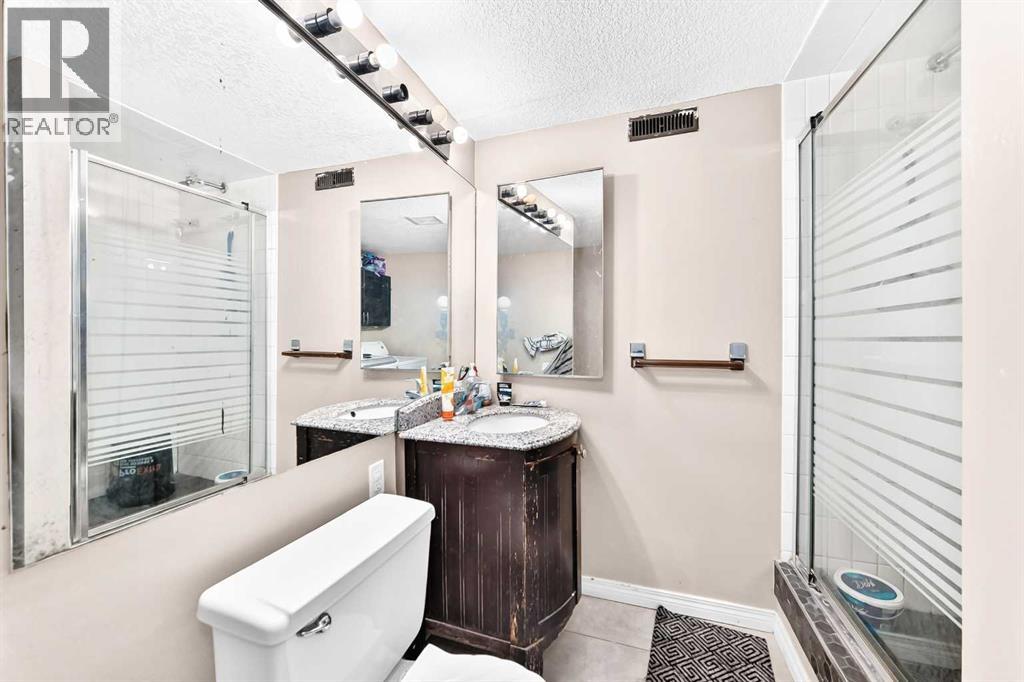79 Castledale Way NE - 43