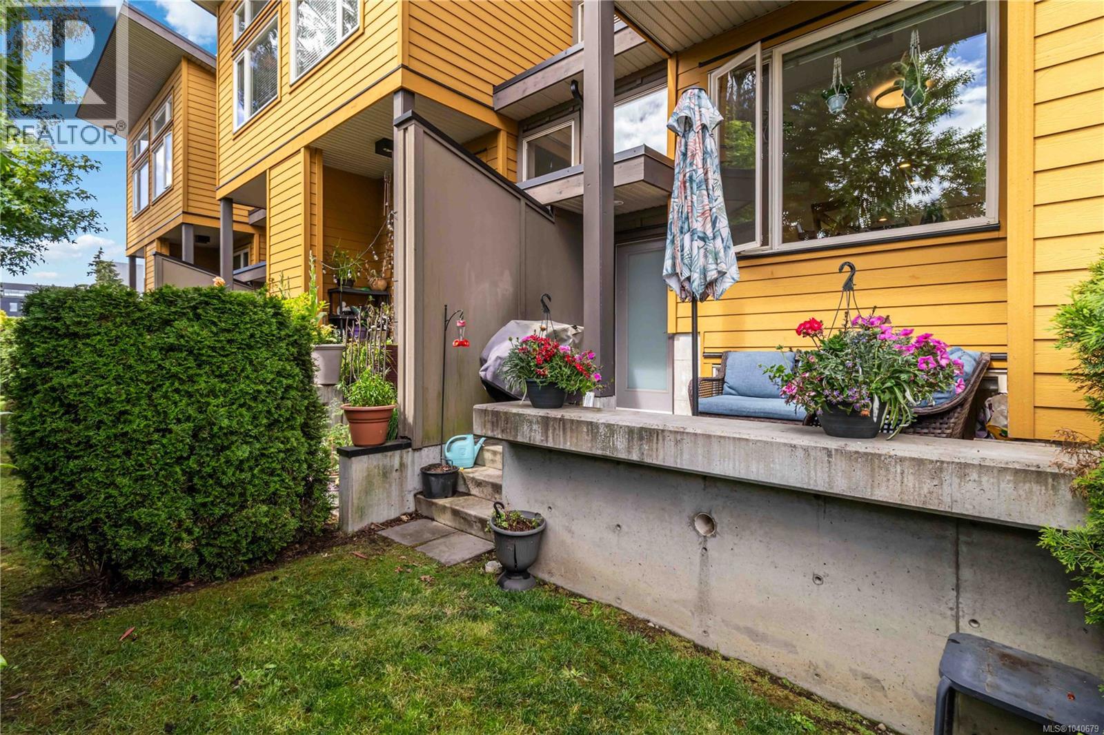 #116 2733 Peatt Rd - 34