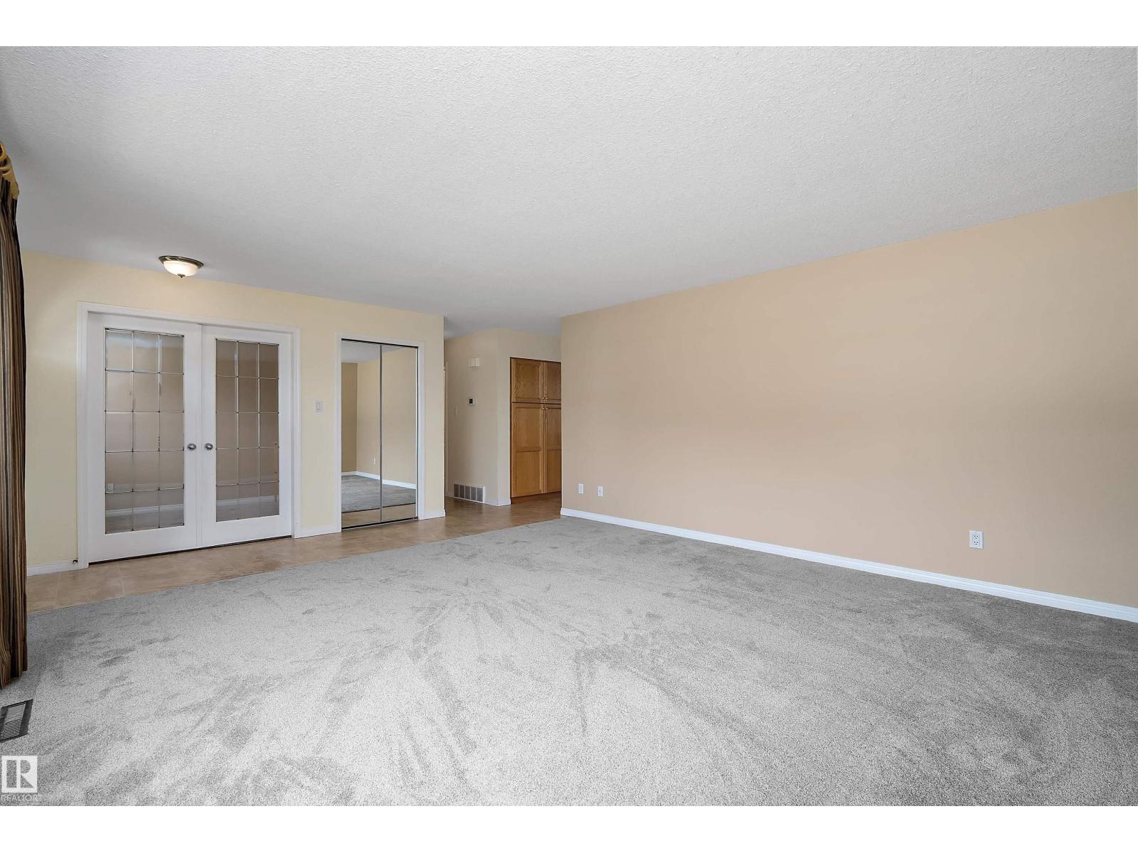 13535 67 ST NW NW — photo 9